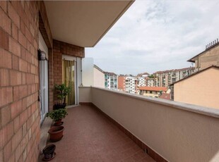 Appartamento in Vendita a Torino Cenisia