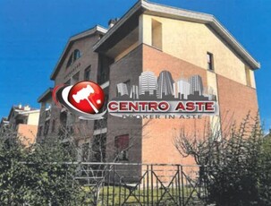 Appartamento in Vendita in Via Enrico Mattei a Urbino