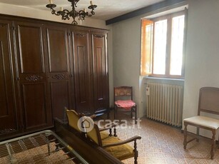 Appartamento in Vendita in Via Trebbiola 14 a Piacenza