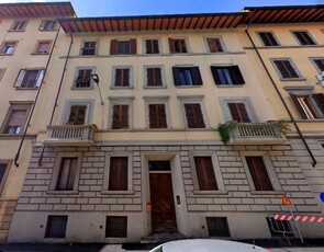 Appartamento in VIA PIETRO TOSELLI, Firenze, 6 locali, 72 m²
