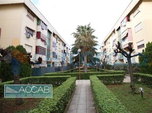 Appartamento Quadrilocale in vendita a Palermo