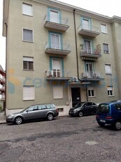 Appartamento Trilocale da ristrutturare, in vendita in Via Bligny, Casale Monferrato
