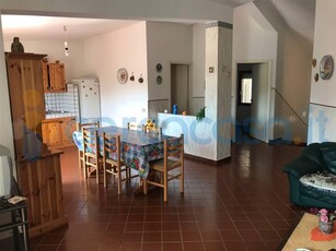 Appartamento Trilocale in ottime condizioni, in vendita in Via Dei Cretesi, Sciacca