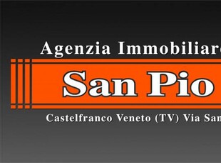 Box - Garage - Posto Auto in Vendita a Castelfranco Veneto Castelfranco Veneto