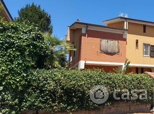 Casa Bi/Trifamiliare in Affitto in Via Giuseppe Balzaretto 154 a Roma