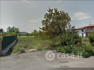 Casa Bi/Trifamiliare in Vendita in a Piacenza