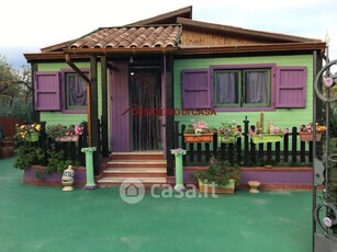 Casa indipendente in Affitto in Strada Santoro a Altavilla Milicia