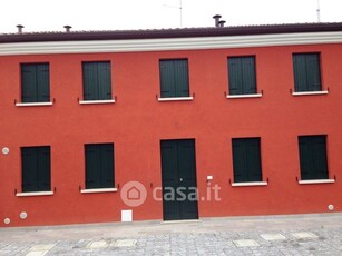 Casa indipendente in Affitto in Via Giuseppe Mazzini a Stra