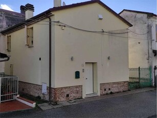 Casa indipendente in vendita a Santarcangelo Di Romagna