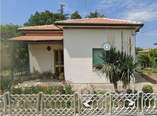 Casa indipendente in Vendita in Via del Castello 16 a Ravenna