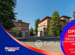 Casa indipendente in Vendita in Via Giovanni Spaggiari 20 a Modena