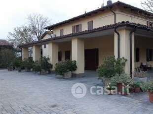 Casa indipendente in Vendita in Via Pomposiana a Modena