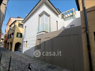 Casa indipendente in Vendita in Via San Fermo a Padova