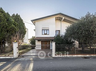 Casa indipendente in Vendita in Vicolo Gera a Treviso