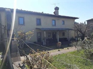 Casa indipendente in Via Borgonuovo, Rufina, 12 locali, 318 m²