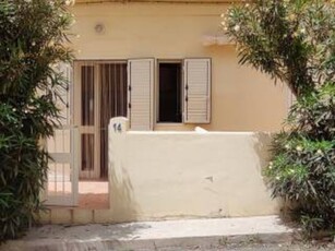 Casa indipendente in Via Vittorio Pollini 14, Lampedusa e Linosa