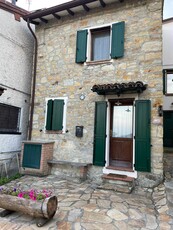 Casa semi indipendente in vendita a Salsomaggiore Terme Parma