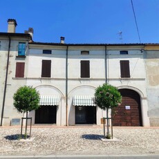 Casa semi indipendente in vendita a San Martino Dall'argine Mantova