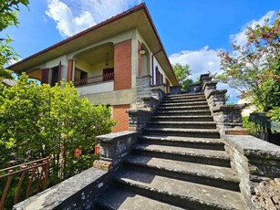 Casa singola in vendita a Vicchio Firenze