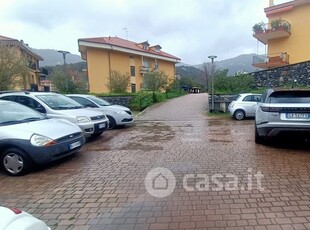 Garage/Posto auto in Affitto in Regione San Rocco a Alassio