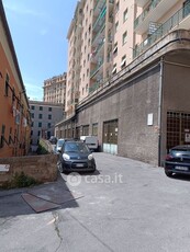 Garage/Posto auto in Affitto in Via Adamo Centurione 57 a Genova