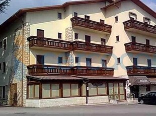 Hotel in vendita a Cerro Veronese