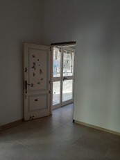 In affitto negozio oro) 153mq affitto EUR. 800,00 per mese privato Siniscola