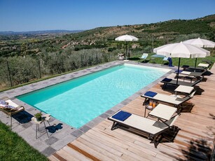 Lussuosa villa a Cortona con vasca idromassaggio