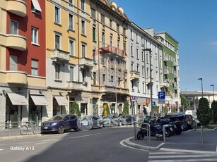 Negozio/Locale commerciale in Affitto in a Milano