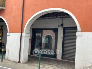 Negozio/Locale commerciale in Affitto in a Venezia