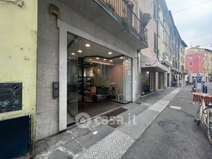 Negozio/Locale commerciale in Affitto in Corso Cavour 18 a Brescia