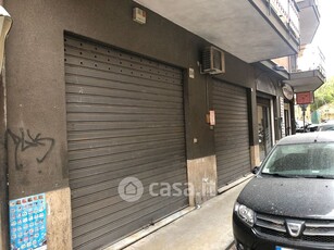 Negozio/Locale commerciale in Affitto in Corso PISANI PIAZZA INDIPENDENZA a Palermo