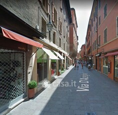Negozio/Locale commerciale in Affitto in Via d'Azeglio a Bologna