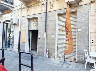 Negozio/Locale commerciale in Affitto in Via XXI agosto 111 a Reggio Calabria