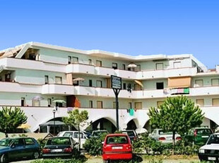 Negozio scalea mare 32mq prezzo eur.19.900,00 privato classe Scalea