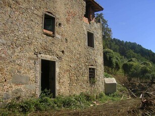 Porzione di casa in vendita a Marliana