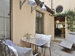 Quadrilocale a Firenze, 2 bagni, arredato, 105 m², 1° piano, terrazzo