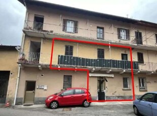 Quadrilocale in Via Alessandro Manzoni, Lurate Caccivio, 56 m²