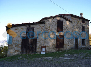 Rustico casale da ristrutturare in vendita a San Benedetto Val Di Sambro
