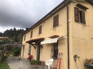 Rustico casale in vendita a Pietrasanta Lucca