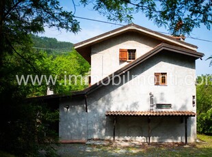 Rustico in vendita a Monastero Bormida