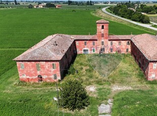 Rustico in Via Galliera Nord, San Pietro in Casale, 46 locali, 9 bagni