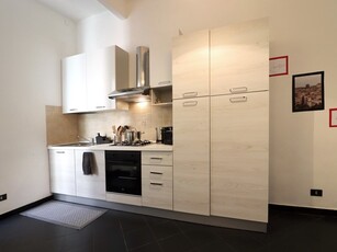 Stanza in Affitto a Genova, zona Centro Storico, 375€, 12 m²