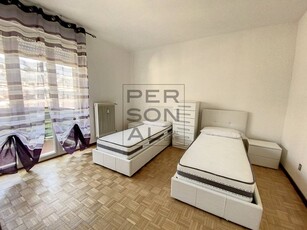 Trilocale in Vendita a Trento, 230'000€, 95 m², arredato