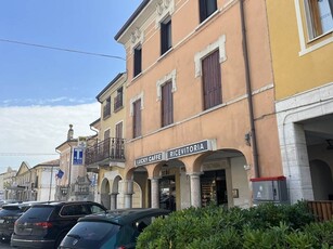 Vendita Appartamento, in zona CENTRO URBANO, CASTEL D'ARIO