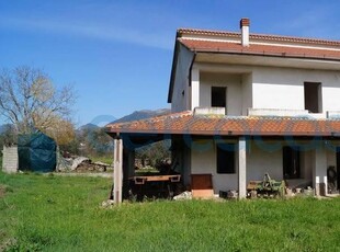 Villa a schiera di nuova costruzione, in vendita in Sp35 31, Castel Di Sasso