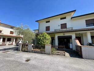 Villa a schiera in vendita a Capannori