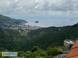 Villa arredata con terrazzo Ganduglia