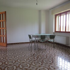 Villa in affitto in via cjamparis 0, Gemona del Friuli