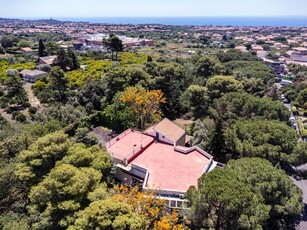 Villa in vendita a Mascalucia Catania